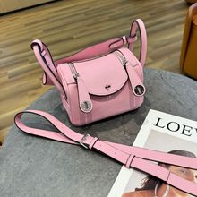 �ﶬ��ʿ�D�������^���߼��а���Ů2025�¿�ٴ�б����t����