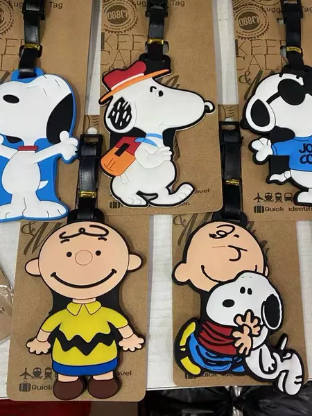 Luggage Tag Creative Travel Cute Cartoon Snoopy Charlie J Brown Puppy Cute Travel Shipping Identification Card