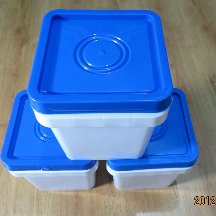 供应5L塑料桶、塑料方桶、5升塑料方桶 冰淇淋桶 密封食品桶 出口