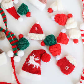 圣诞毛绒毛线羊毛毡手套围巾圣诞帽小饰品节日装饰圣诞树挂饰批发