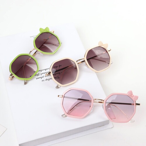 Baby Girl Fashion Korean Style Square Frame Sunglasses with Personality Bowknot Gradient Lenses Outing and Photo Sunglasses