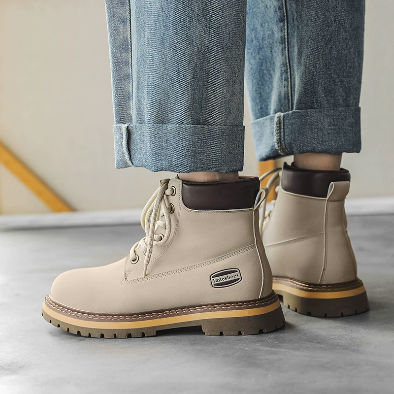 Осень и зима 2023 Новые мужские ботинки для спецодежды Короткие сапоги в британском стиле на толстой подошве Ботинки из ревеня для влюбленных Ботинки Martin