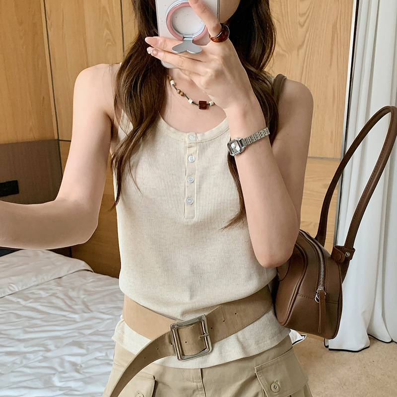 Sen Island Summer Camisole Top for Women, Made of Tencel Acetate, Comfortable Linen Base Layer, Simple Sleeveless Vest for Outerwear Sen Island Summer Camisole Top for Women, Made of Tencel Acetate, Comfortable Linen Base Layer, Simple Sleeveless Vest for Outerwear