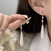 ��ɫˮ��������h�OӋ�К��|����2024�¿��߼��ж��Ů����