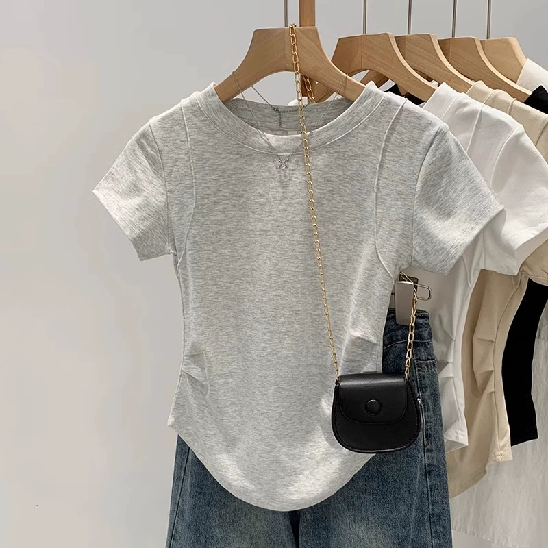 Классическая рубашка с короткими рукавами и круглым вырезом 2025 дизайн