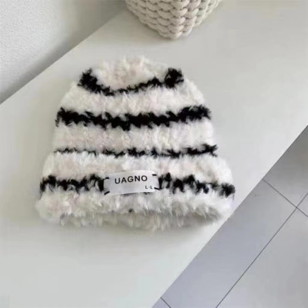 Nouveau chapeau en laine automne et hiver femmes polyvalent tricoté bandeau à rayures montrer petit visage et garder au chaud en peluche chapeau froid grand bandeau_voghion.com