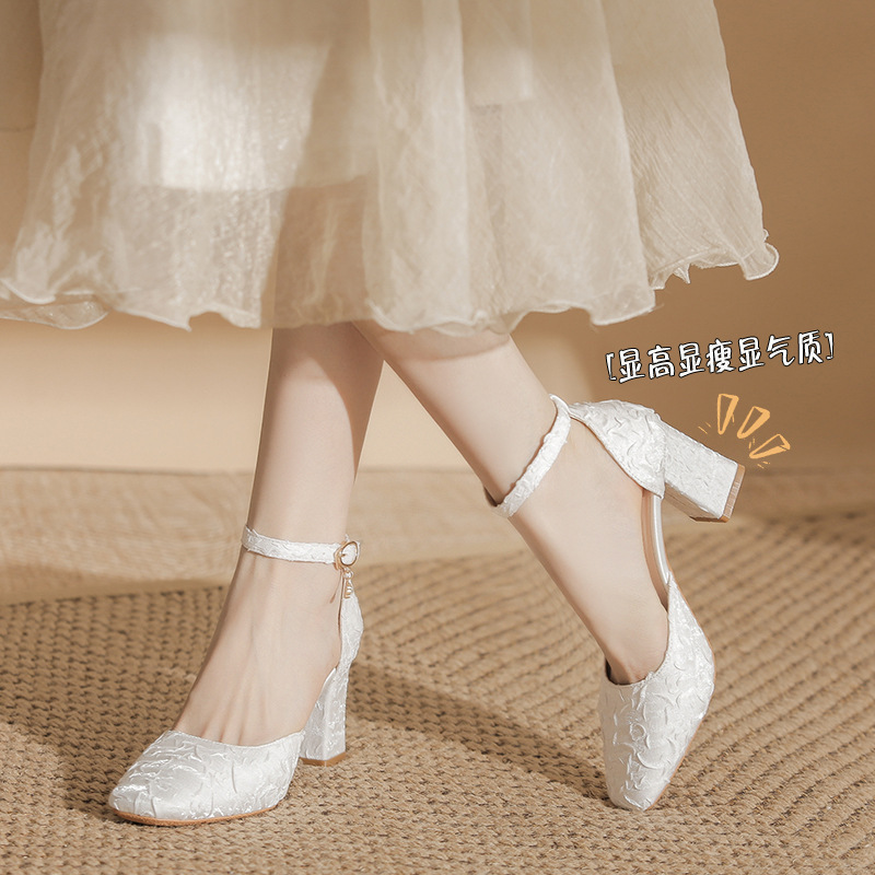 2025 New Square Toe Thick Heel High Heels Large Size Plus Fat and Widened One-Line Buckle Sandals Small Size Hollow Shoes