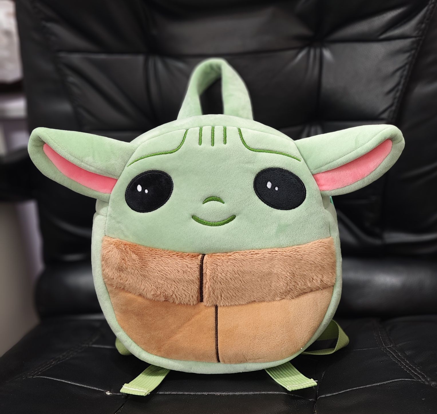 03 yoda (shoulders)