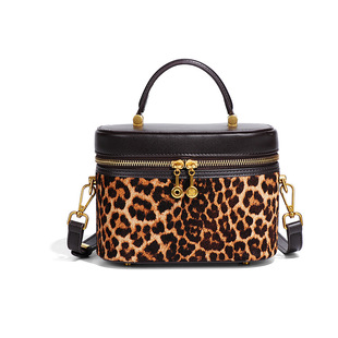 2026��Ƥ�Rë������Ӱ����yС����С���ٴ�μ�б��Ů�������ٴ�