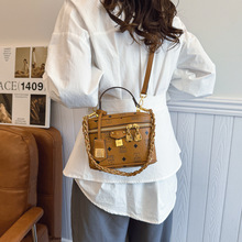 Ů���羳�¿�y�����Ӱ�ˮͰ���p�݈AͲ�μ���|�������б���