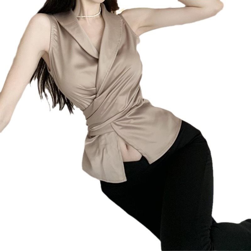 Elegant design summer shirt sleevless