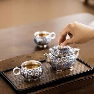 �yɽ��999�y�߶˹��������y�ķ�����ʽ�ݲ��һ�؃ɱ�������b