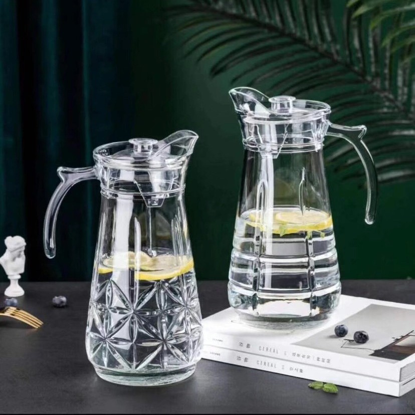Copa de vino tallada en Phnom Penh de estilo europeo de alta gama, taza de brandy retro de lujo ligero para el hogar, taza de whisky, taza de agua
