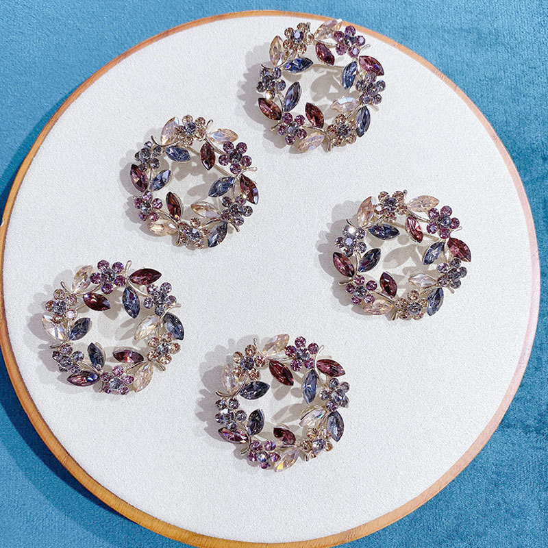 Wreath Crystal Anti-Exposure Collar Pin Fixed Clothes Cardigan Buckle Brooch Accessory_voghion.com