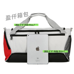 新款個性字母印花旅行包戶外運動時尚健身包大容量潮流旅行袋批發