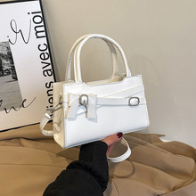 时尚超火小包包女2025新款高级感百搭斜挎包春夏季爆款手提小拎包