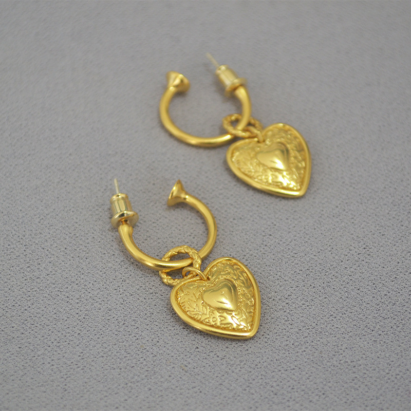 European and American niche fashion elegant retro embossed pattern lovely brass gold plated 925 silver needle earrings earrings for women