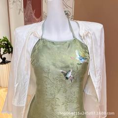 刺繍の花の単品の腹のポケットの古風なパジャマの家の服の大きいサイズのガーターの中で胸のパッドの新しい中国式の下着の日常を掛けます。