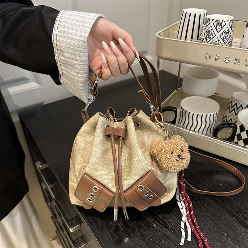 Cross-Border Pleated Retro Versatile Denim Style Personalized Bucket Bag for Women, Fashionable Casual Commuting Simple Crossbody Bag