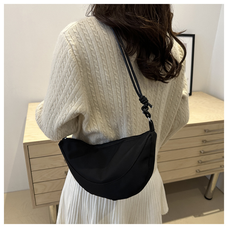 Oxford fabric 2024 casual new style with contrasting colors, light and simple, single-shoulder crossbody, underarm dumpling bag for women undefined