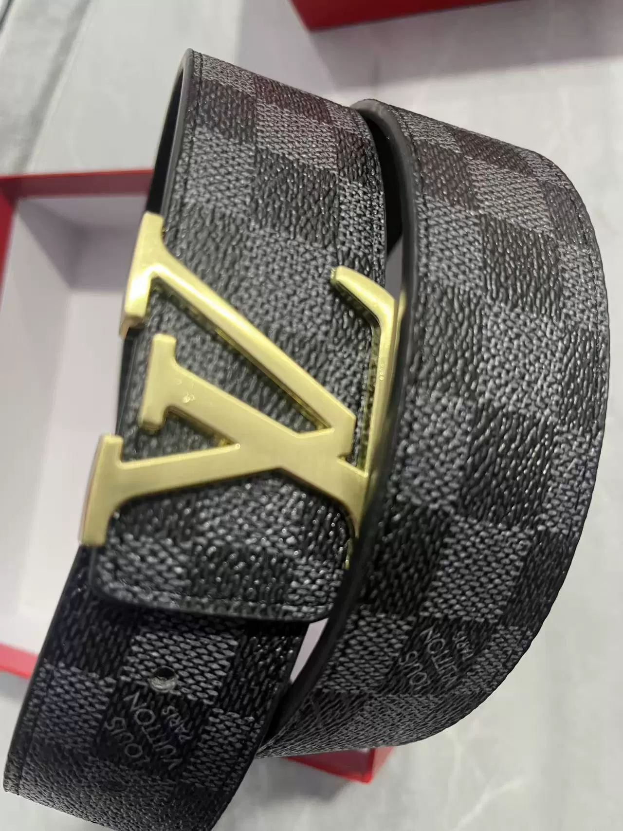 Belt with letters, high-quality style