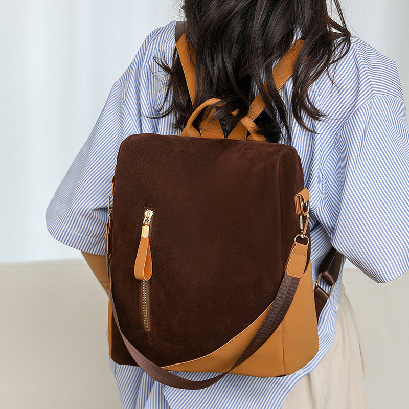 Mochila antirrobo para mujer de nuevo estilo 2024 color de contraste simple mochila multiusos de ocio de cercanías mochila de gran capacidad al por mayor