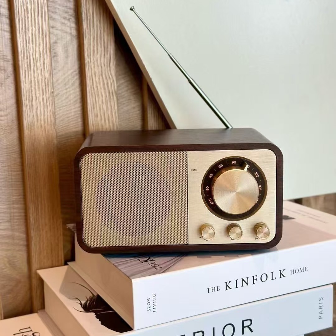 Wooden Wood Grain Retro Bluetooth Speaker Radio with Antenna Card USB Audio Hands-Free Subwoofer