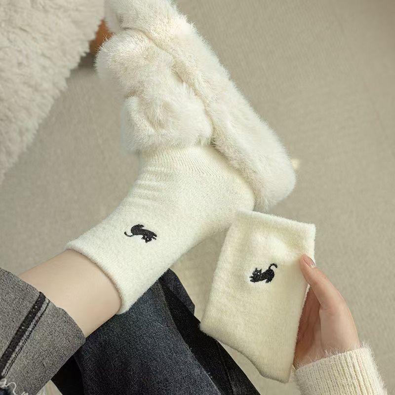 Invierno más vello grueso de alto valor facial calcetines de sueño calientes al por mayor toallas de seda blanca calcetines anillo de medias