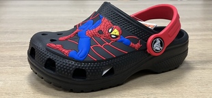 cross New Kidsren's Clogs Baotou Lightweight Sandals Boys Spider-man Beach Shoes Kidsren's Clogs