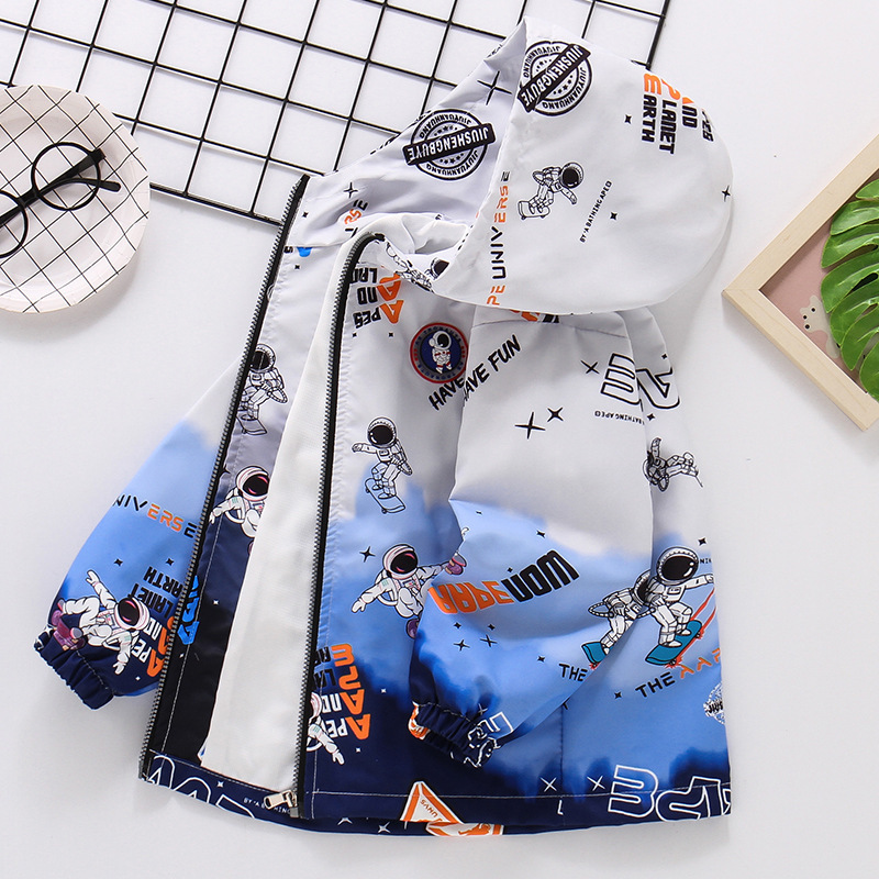 Boys' Spring and Autumn Coat New Children's Spring Fashionable Hooded Top Jacket Jacket Baby's Foreign Style Outdoor Clothes