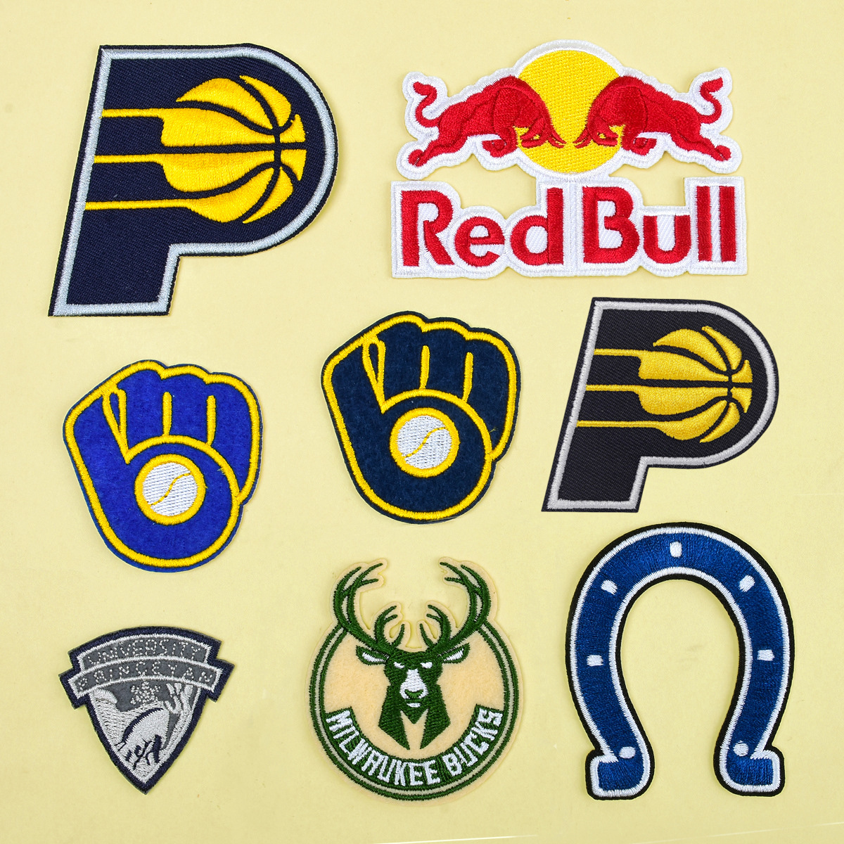 欧美潮牌徽章刺绣布贴衣服箱包装饰卡通绣花贴小号背胶补丁贴花