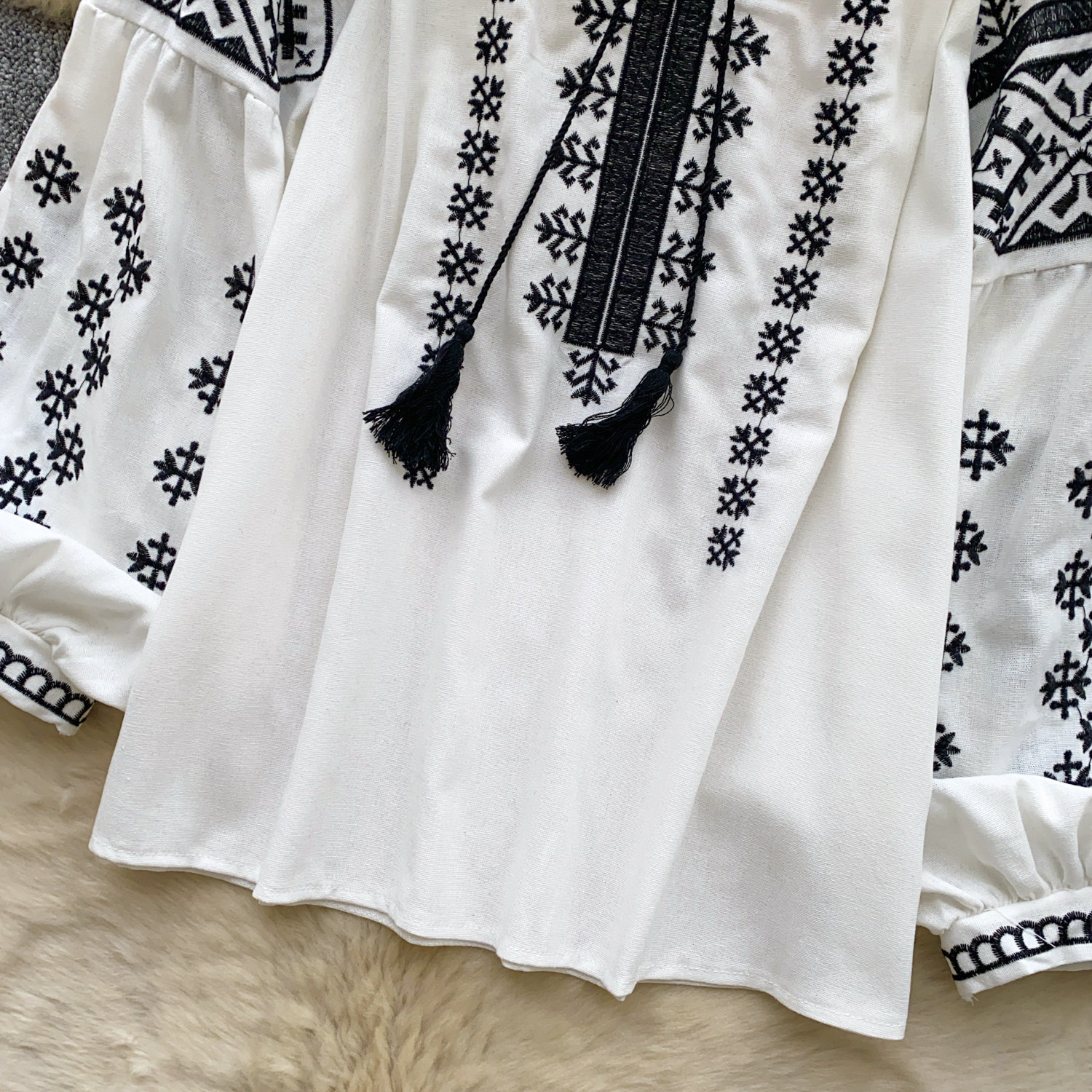 Women's Retro Embroidered Ethnic Style Shirt Skin Friendly Breathable Loose Fit Slimming Tie Waist Lantern Sleeves Long Sleeves Commuter Top_ecoleips.com