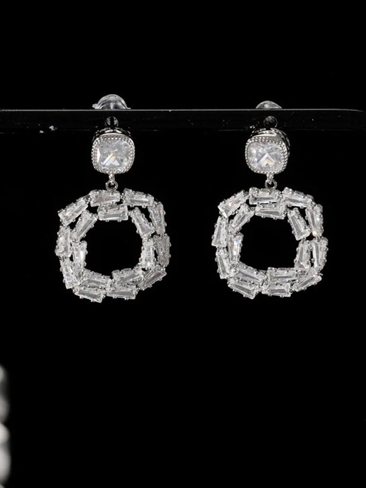 F7659 라운드 지르콘 귀걸이