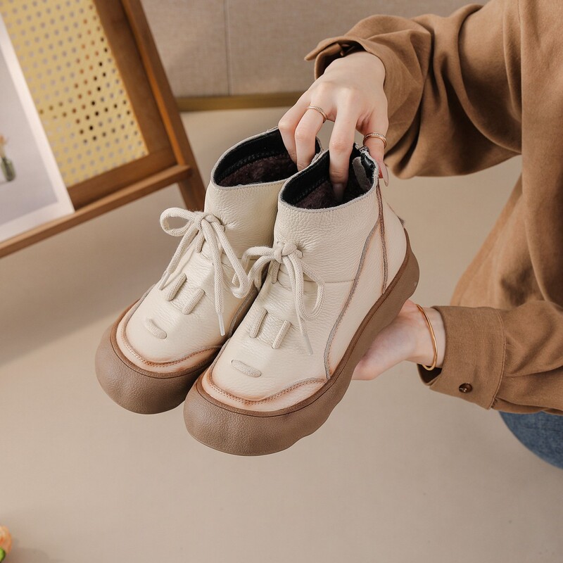 2025 New Style Genuine Leather Women's Short Boots, First-Layer Cowhide, Non-Slip Thick-Soled Leather Boots, Back Zipper, Casual Single Boots, Casual Style