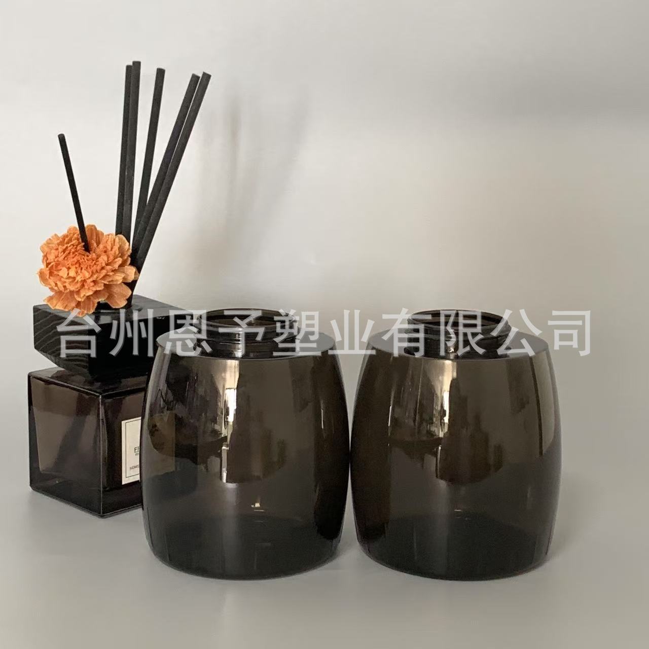 厂家直销250ml香薰瓶ins复古瓶喷雾瓶塑料瓶PETG