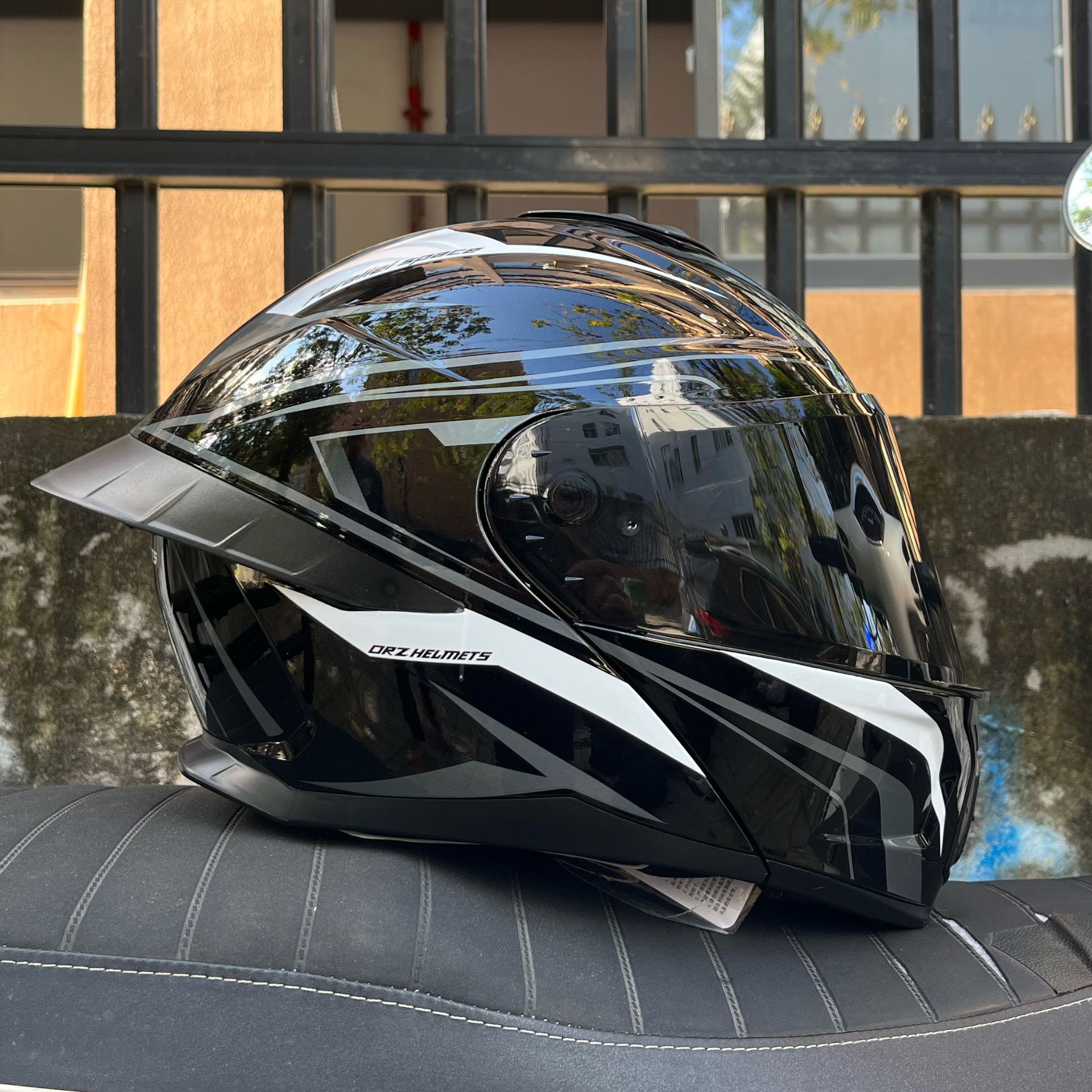 Casco de Motocicleta Orz con Certificación DOT para Hombre y Mujer, Casco Abierto con Visera Doble, Spoiler de Invierno, Cobertura Media, Azul para Todas las Estaciones.
