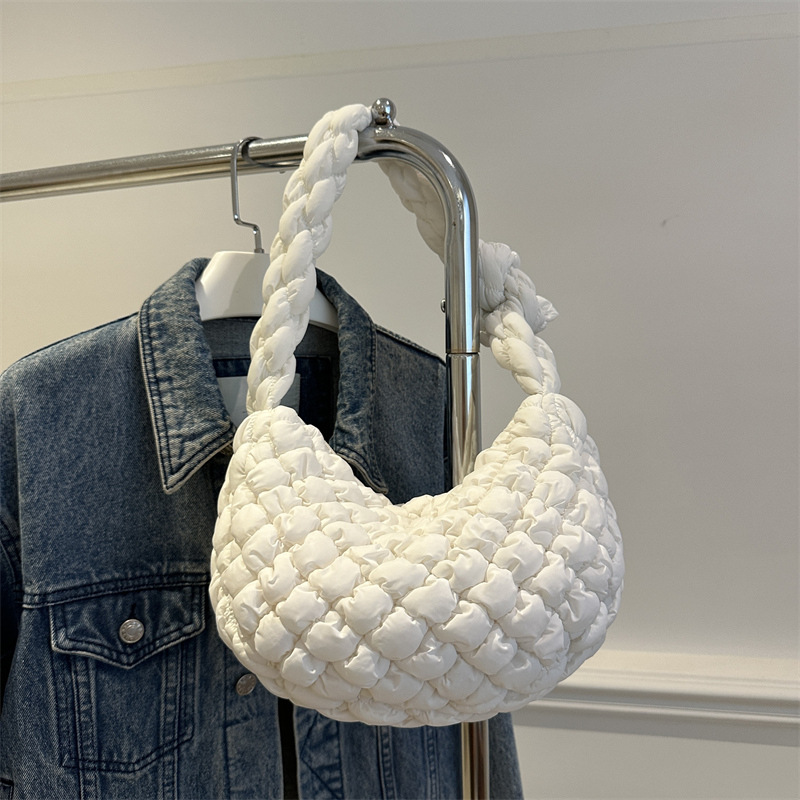 Popular Niche High-fashion Cloud Pleated 2024 New Trendy Versatile Bubble Embroidery Dumpling Bag For Women_voghion.com