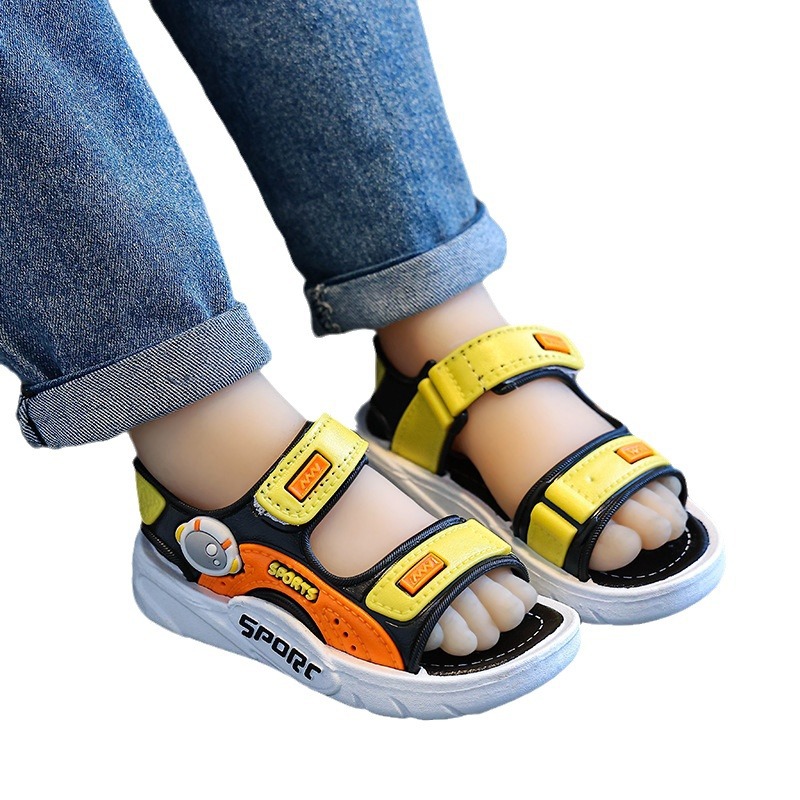 Sandalias para niños 2024 nuevos zapatos de verano para niños pequeños y medianos, zapatos de playa para niños pequeños, zapatos de moda