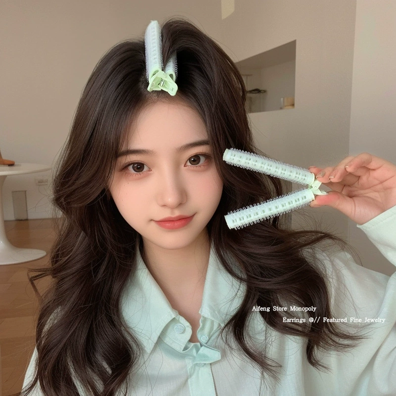Zhao Lusi's same style air bangs styling curlers for women with high skull artifacts and fluffy hair clips for forehead hair.