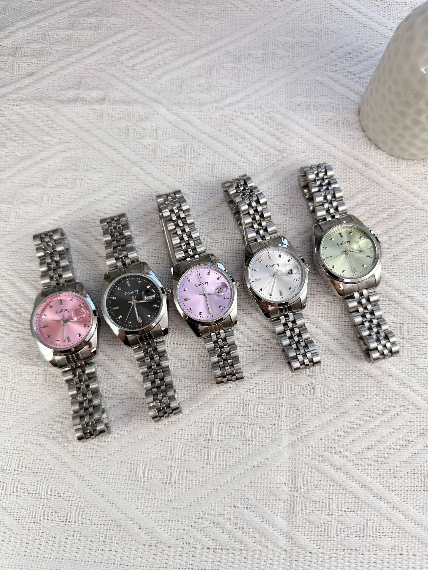 55g Weight Ordinary Glass Mirror Material Steel Belt Strap Material Watch Classification Pointer Display Type Double Side Snaps Buckle Style Round Dial Shape Casual, Daily Occasion Quartz Movement Solid Color Pattern Women's Gender Classic Style Style Classic Style Solid Color Double Side Snaps Quartz Watch Women's Watches 9