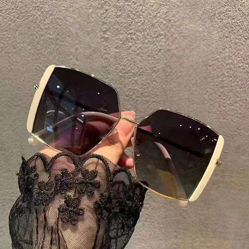 New large-frame square sunglasses, Korean version, trendy, big face, sun protection, sunshade, ladies street photography, sunglasses, glasses, drop shipping