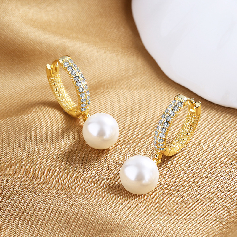 Daily Occasion 1 Pair Retro Geometric Copper Inlay Artificial Pearls Zircon Drop Earrings