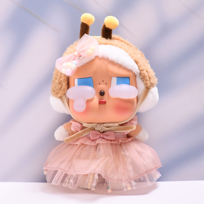 ただの子供服】泣く子供の涙の工場はゴムの顔の人形をごまかします。