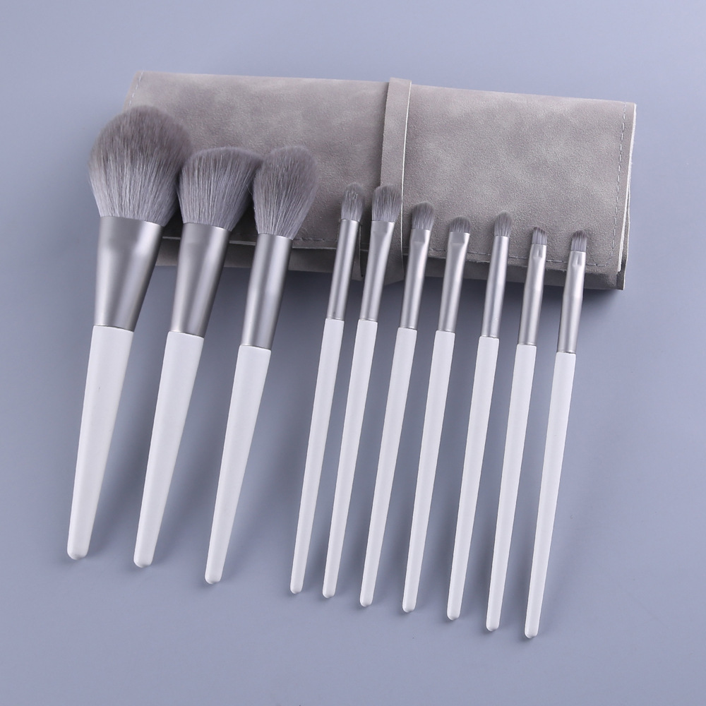 Cepillo gris plata + bolso