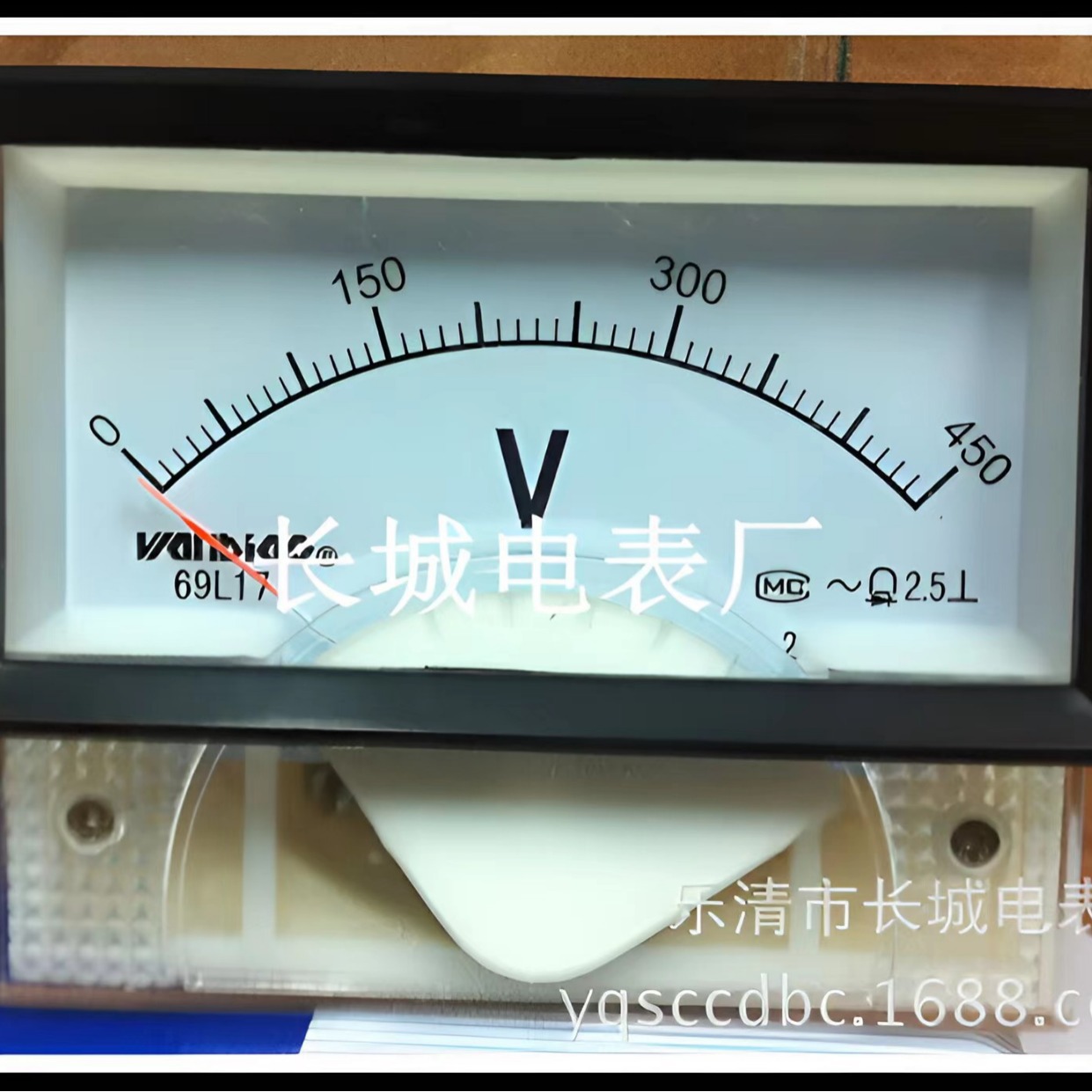 长城电表厂 69L17 450V 交流指针电压表   85*45