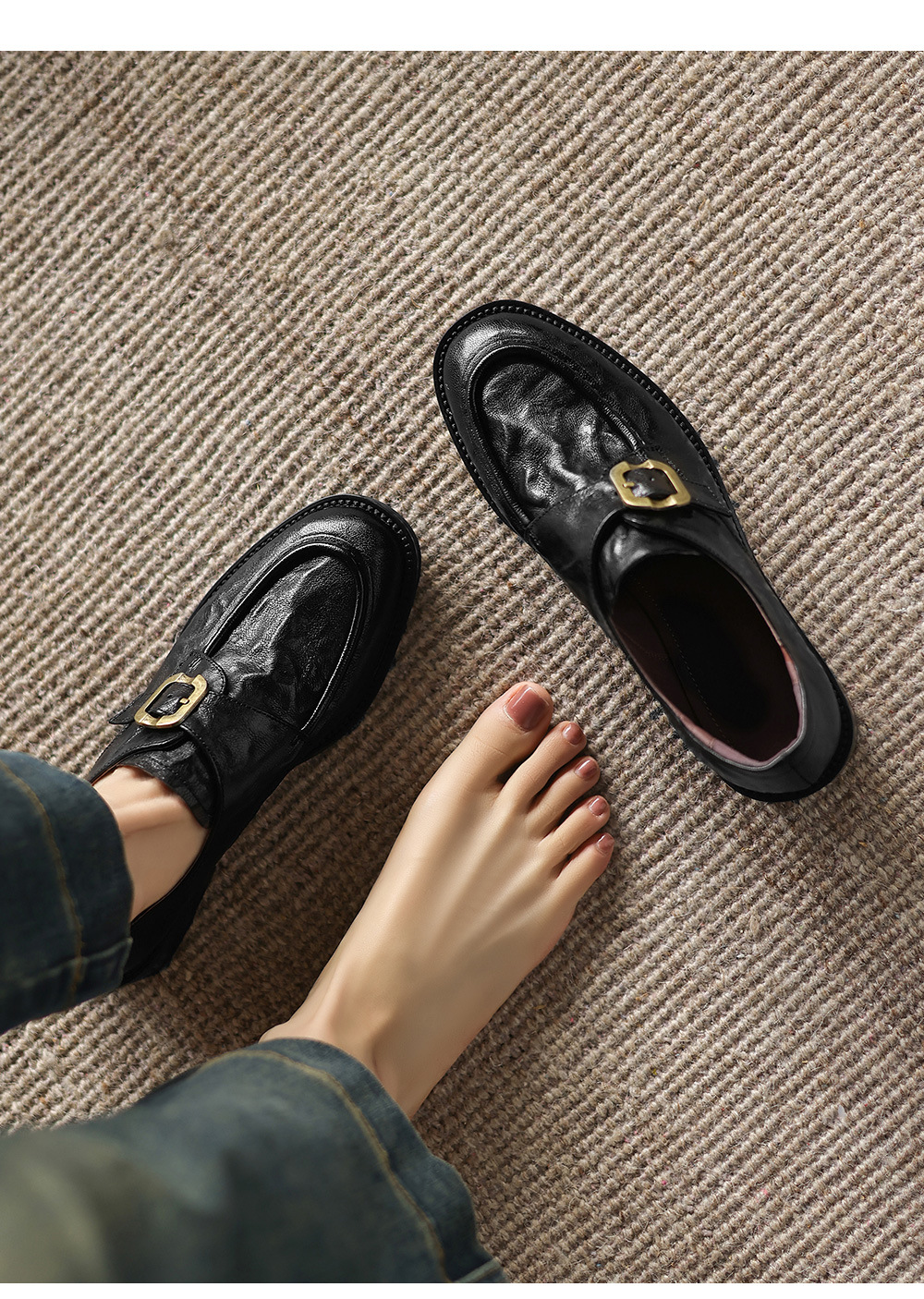 Giày loafer nữ phong cách Anh quai khóa, gót vuông thấp, mũi sâu, da bò — màu nâu chi tiết 2