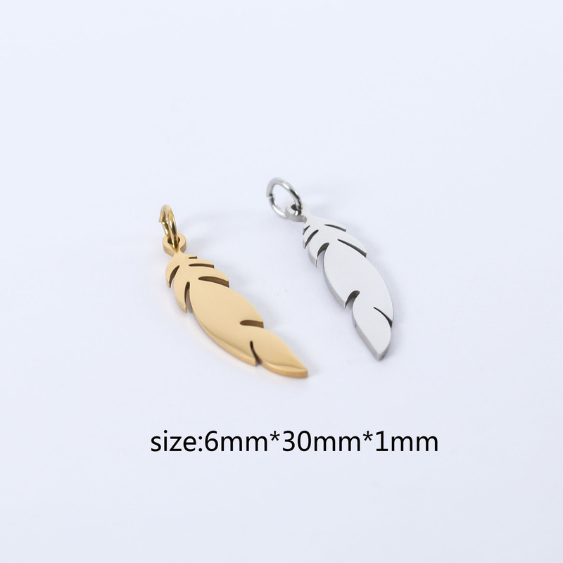 18K vacuum gold plated with ring single hole titanium steel feather pendant pendant DIY stainless steel jewelry accessories Feather Pendant 18K vacuum gold plated with ring single hole titanium steel feather pendant pendant DIY stainless steel jewelry accessories Feather Pendant