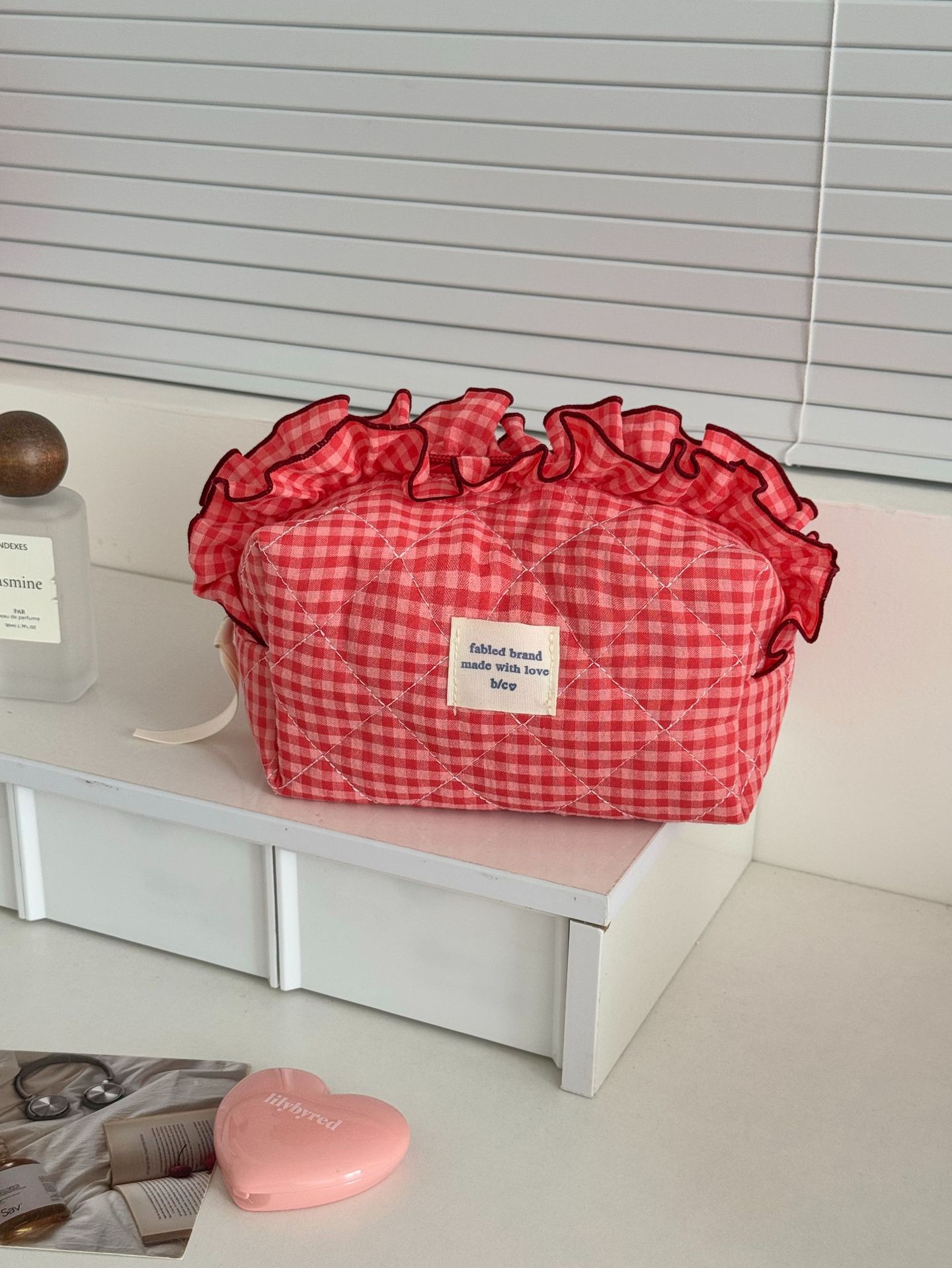 96g Weight Polyester Lining Material Zipper Closure Type / Strap Type Cosmetic Bag Bags Type Daily Occasion Cotton Material Bag, Lattice Pattern All Seasons Season Women's Gender Streetwear Style Square Shape Streetwear Bag Lattice Cotton Square Makeup Bags 3