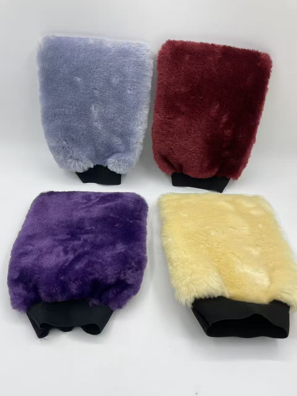 Wool Car Wash Gloves, Thickened and Fleece-Lined Car Cleaning Gloves, Household Cleaning Gloves, Car Beauty Supplies