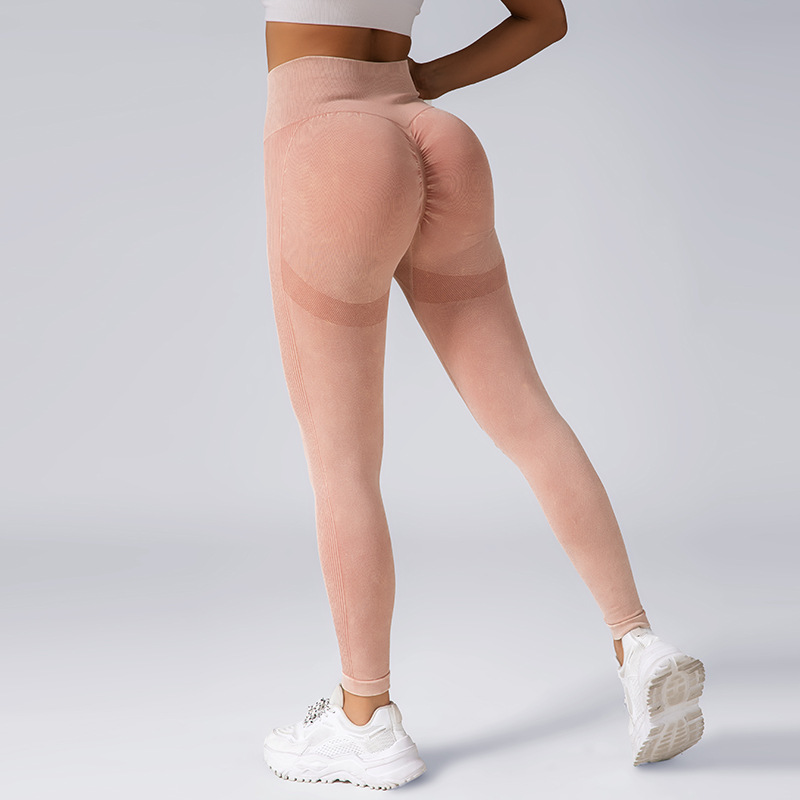 Yoga Pants Image 4